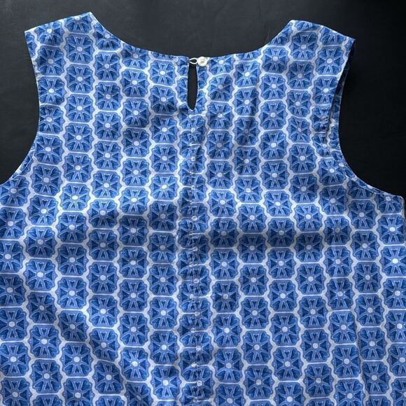 Vineyard Vines Girl’s 14 Blue Geometric Pink Seersucker Print Shift Tunic‎ Dress - Picture 9 of 14